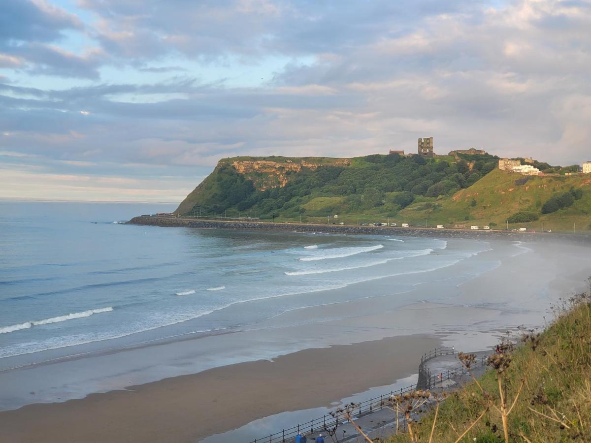 Appartamento Seaside Flat With Fast Wifi Scarborough Esterno foto